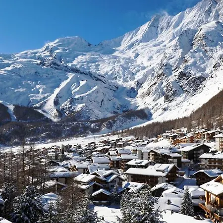 Bright Renovated Studio - 1 Min From The Slopes! Apartment